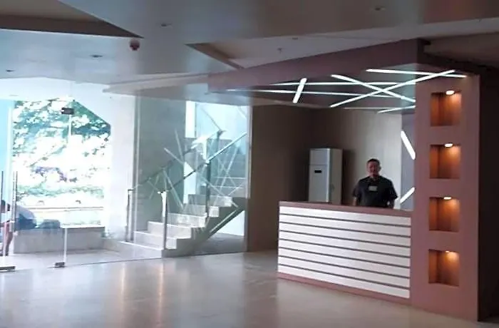 A.j Sunvida Tower W/ Balcony In Front Sm Mall 4* Cebu