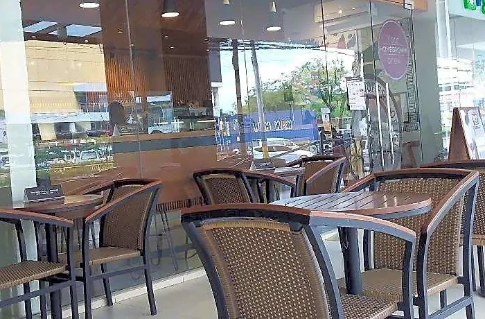 A.j Sunvida Tower W/ Balcony In Front Sm Mall Hotel Cebu