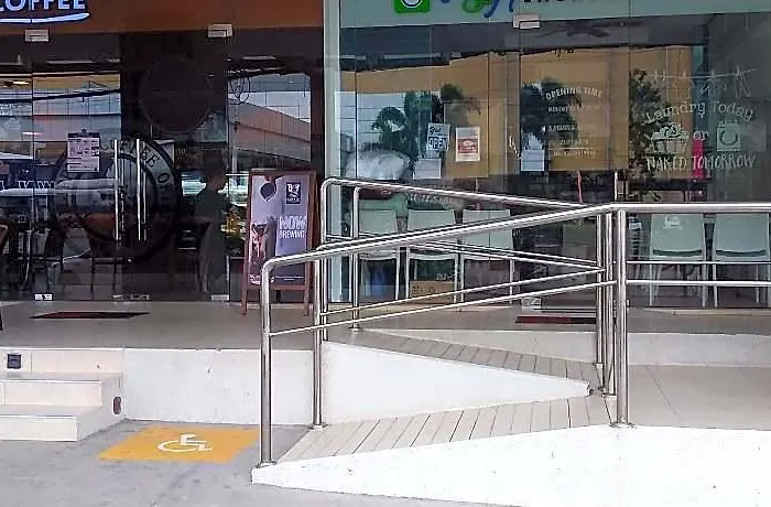 A.j Sunvida Tower W/ Balcony In Front Sm Mall Hotel Cebu